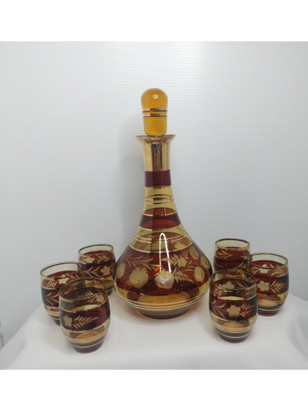 Amber Etched Fruit With Gold Trim Decanter With 6 Set Glasses New